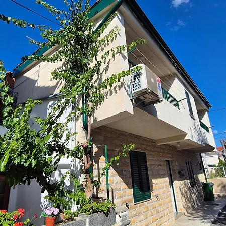 Casa de Férias Marija *